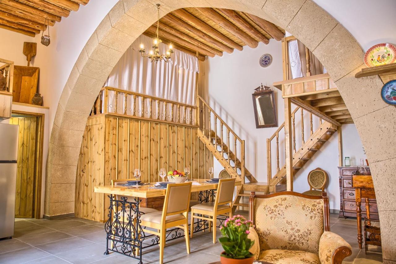 Villa Stone Arch Malona Village Esterno foto