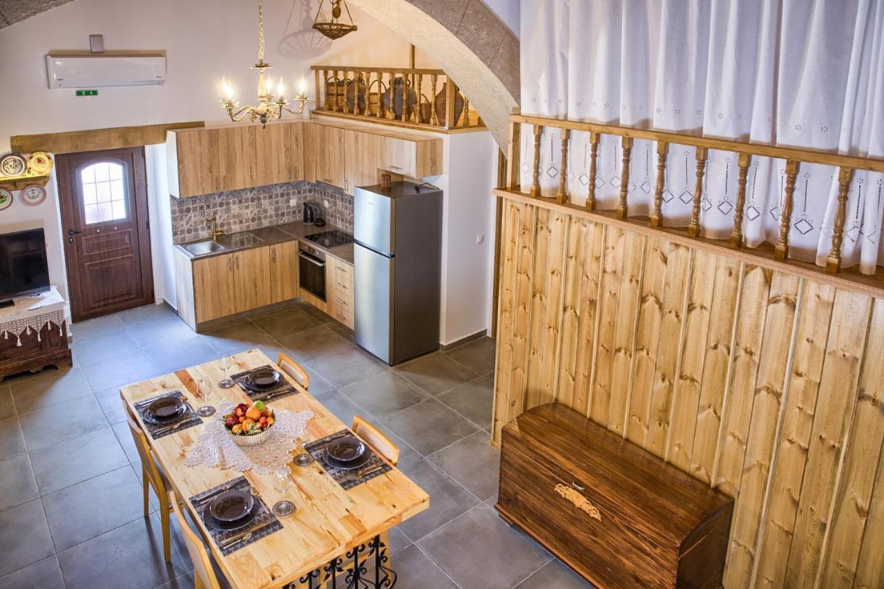 Villa Stone Arch Malona Village Esterno foto