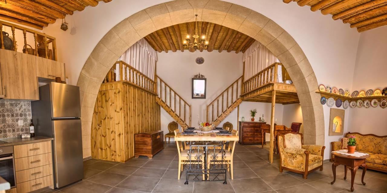 Villa Stone Arch Malona Village Esterno foto